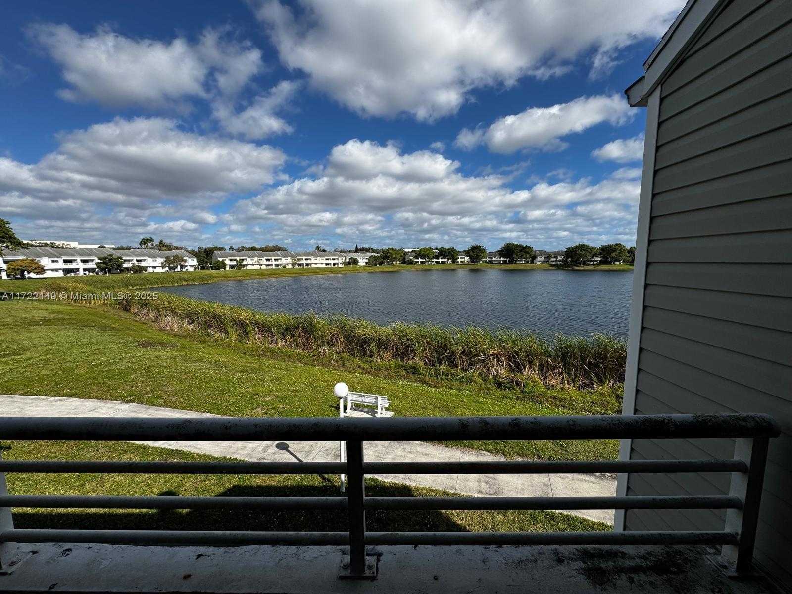 Small Image of 3437 NORTH WEST 44TH ST #208, Oakland Park Number 13