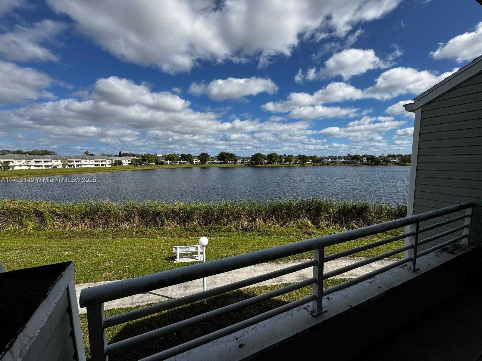 Small Image of 3437 NORTH WEST 44TH ST #208, Oakland Park Number 14