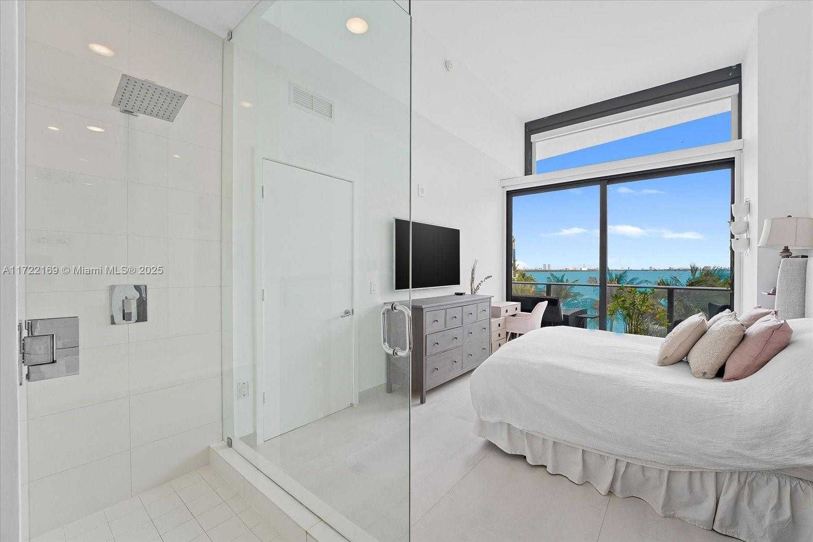 Small Image of 460 NORTH EAST 28TH ST #304, Miami Number 19