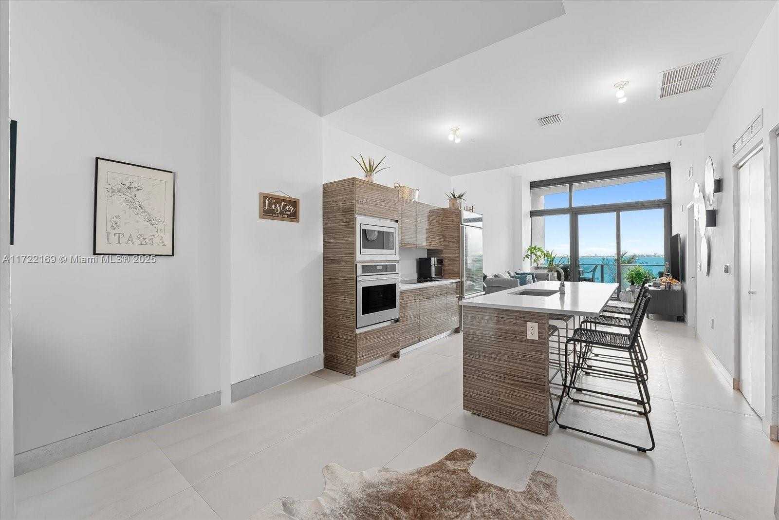 Small Image of 460 NORTH EAST 28TH ST #304, Miami Number 3