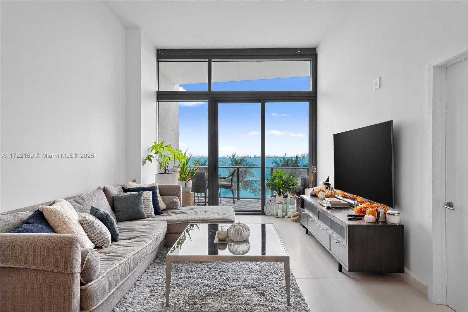 Small Image of 460 NORTH EAST 28TH ST #304, Miami Number 5