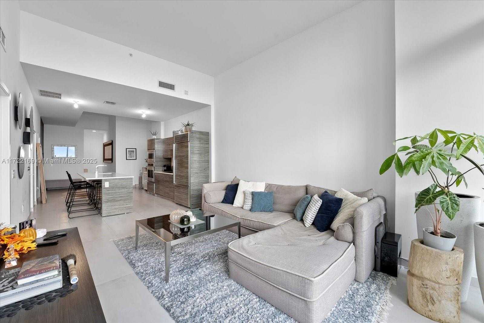 Small Image of 460 NORTH EAST 28TH ST #304, Miami Number 7