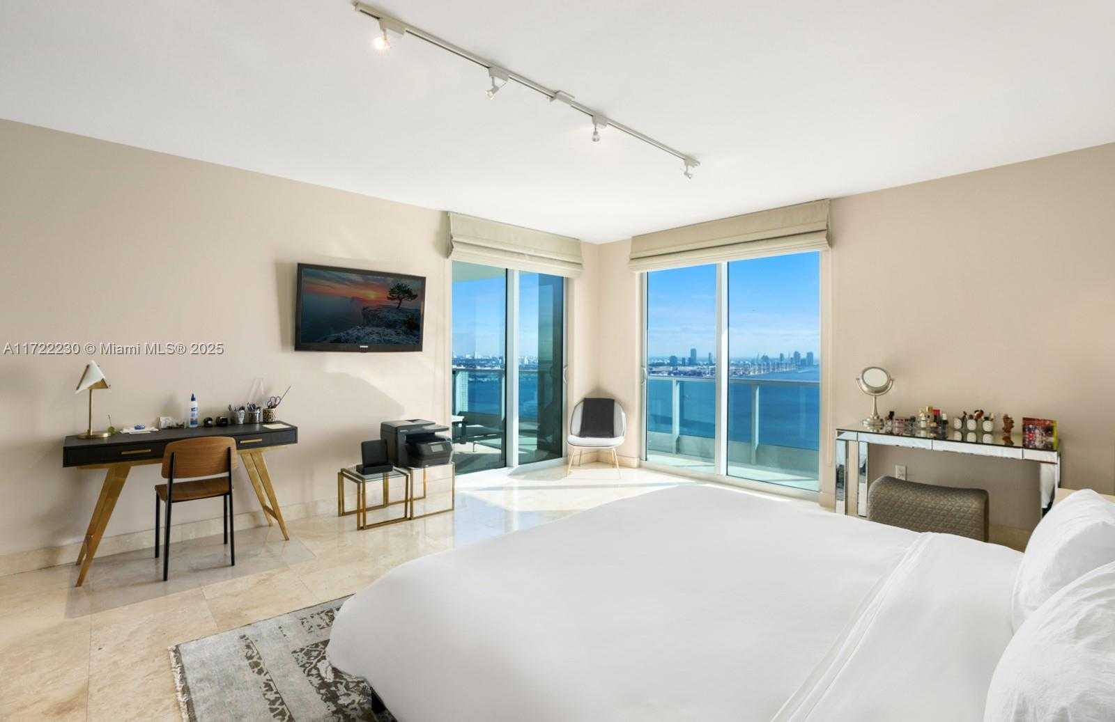 Small Image of 1331 BRICKELL BAY DR #3901, Miami Number 17