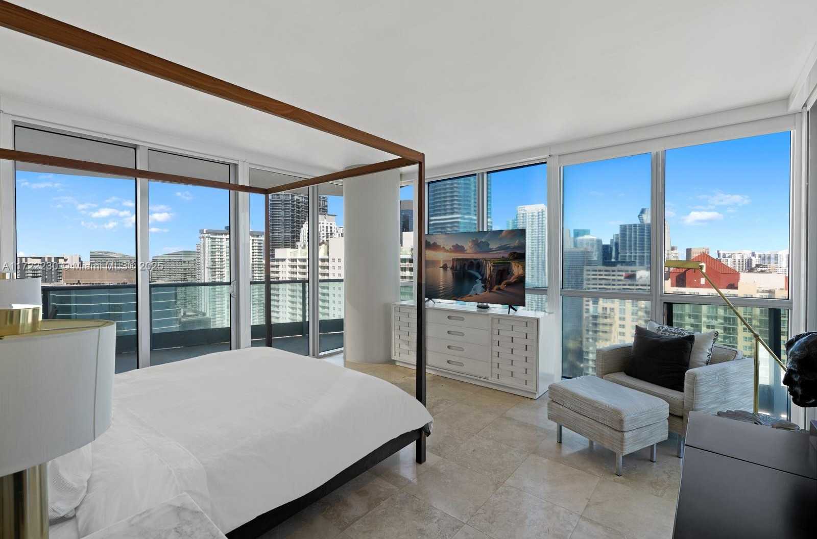 Small Image of 1331 BRICKELL BAY DR #3901, Miami Number 22