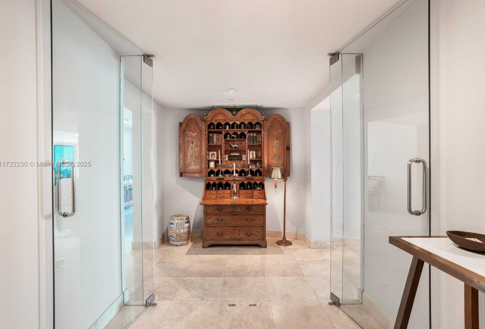 Small Image of 1331 BRICKELL BAY DR #3901, Miami Number 5