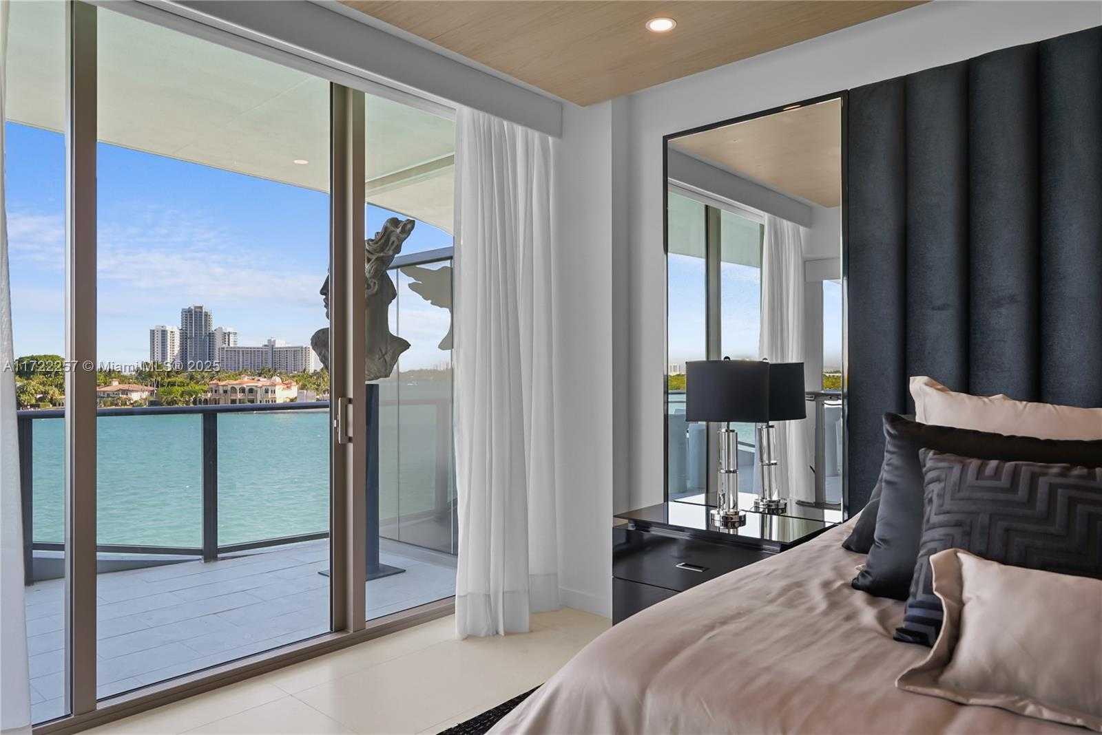 Small Image of 1135 103 ST #502, Bay Harbor Islands Number 50