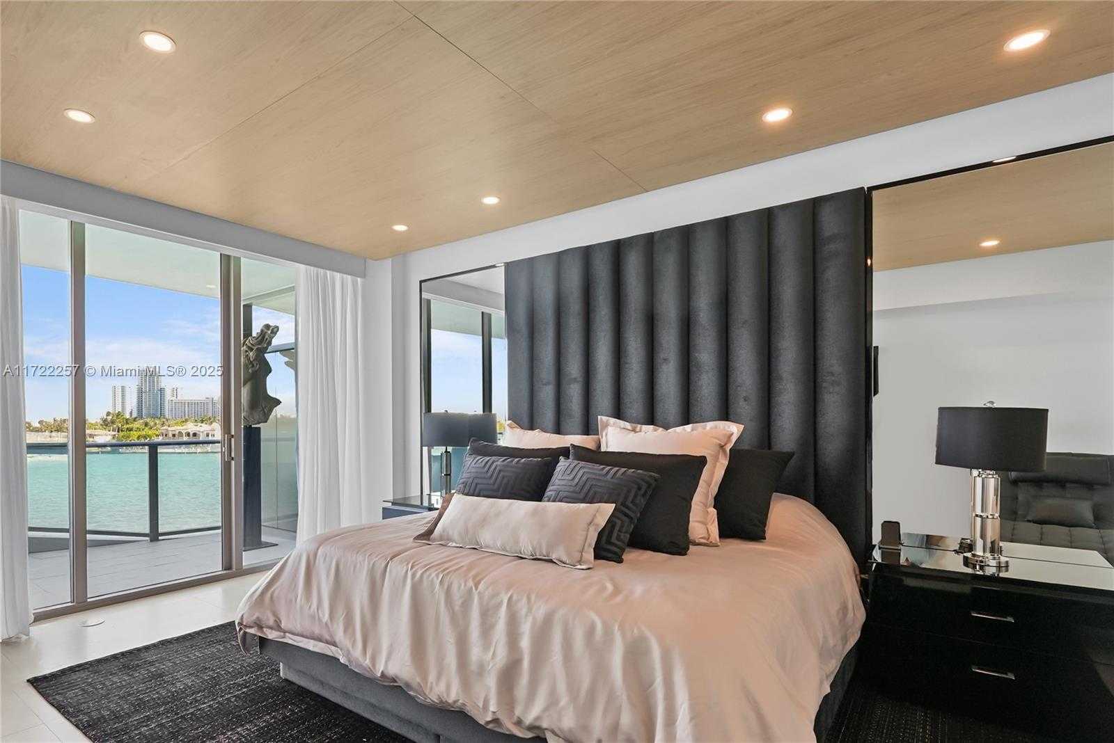 Small Image of 1135 103 ST #502, Bay Harbor Islands Number 73