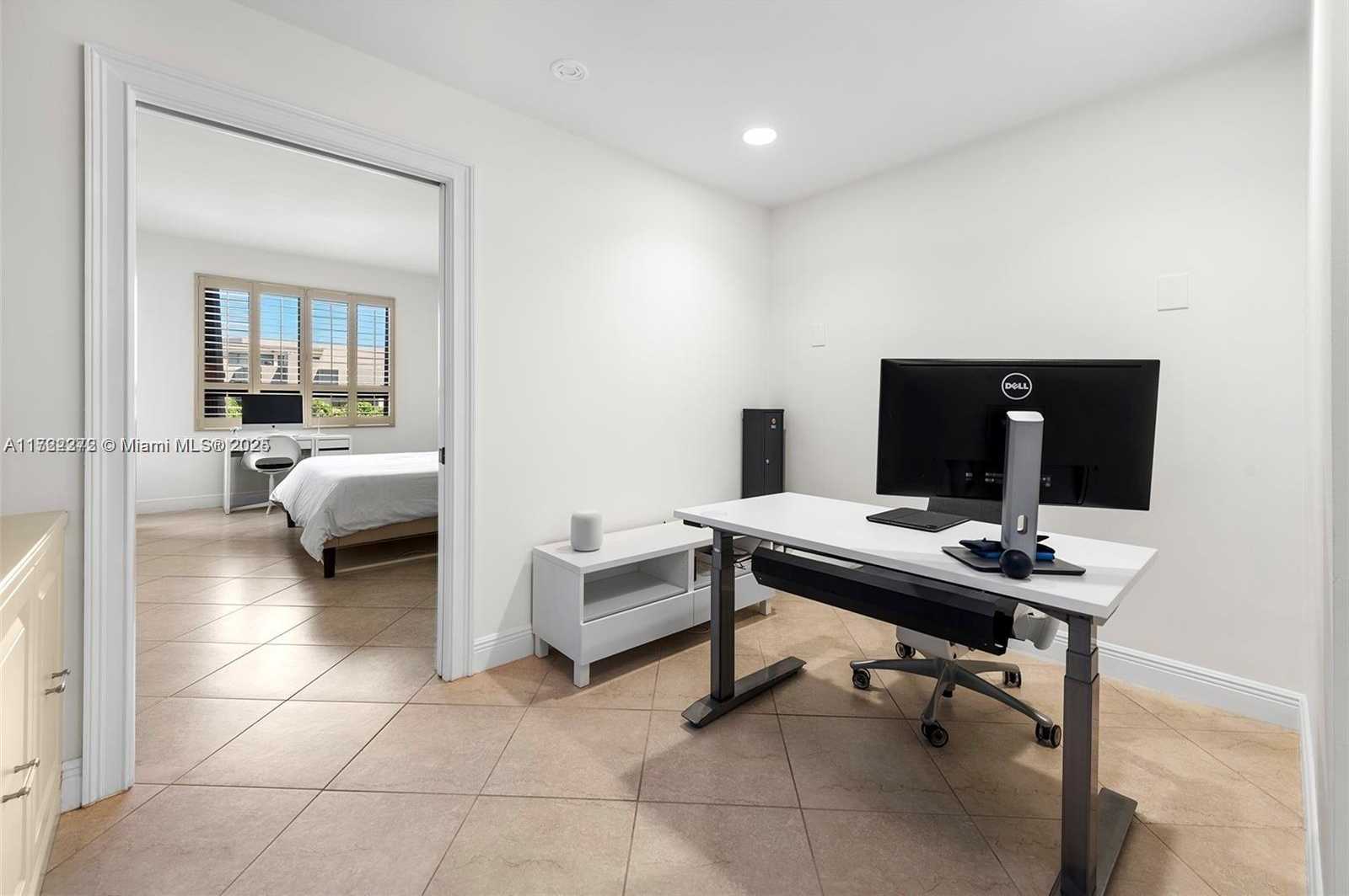 Small Image of 151 CRANDON BLVD #320, Key Biscayne Number 21