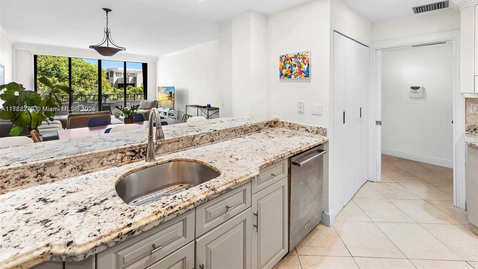 Small Image of 151 CRANDON BLVD #320, Key Biscayne Number 9