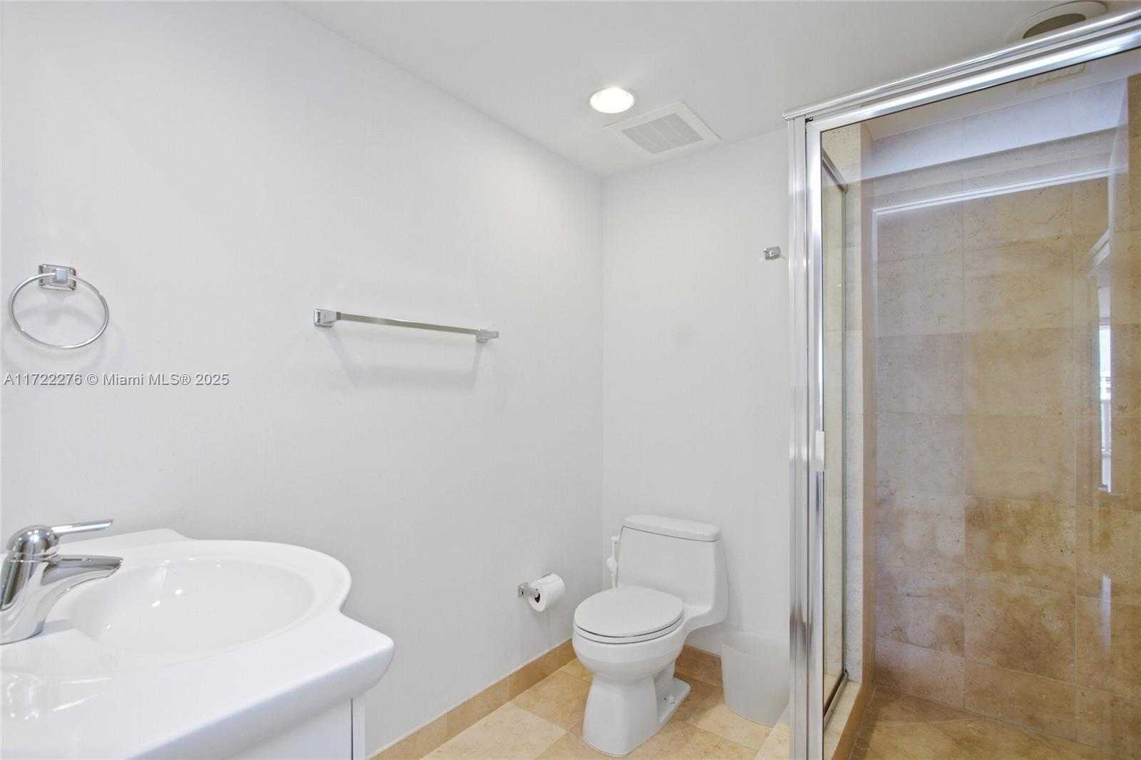 Small Image of 1850 SOUTH OCEAN DR #1608, Hallandale Beach Number 10