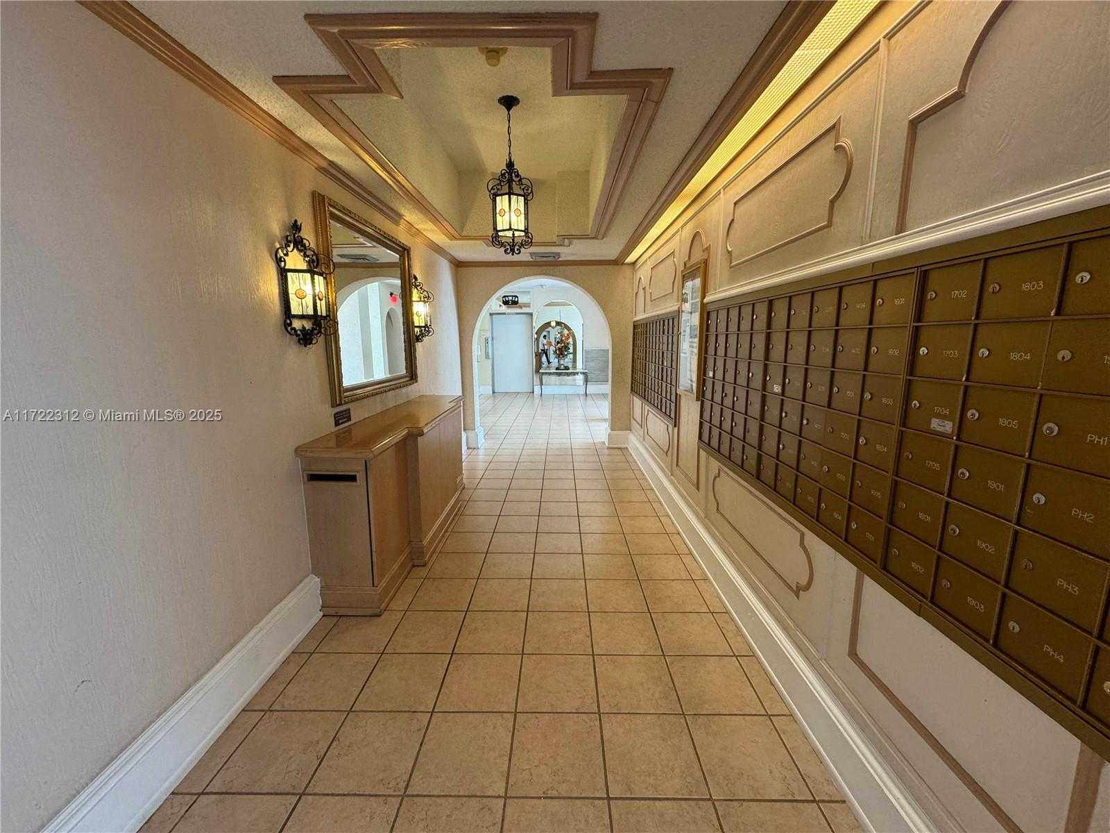 Small Image of 18011 BISCAYNE BLVD #1802, Aventura Number 14