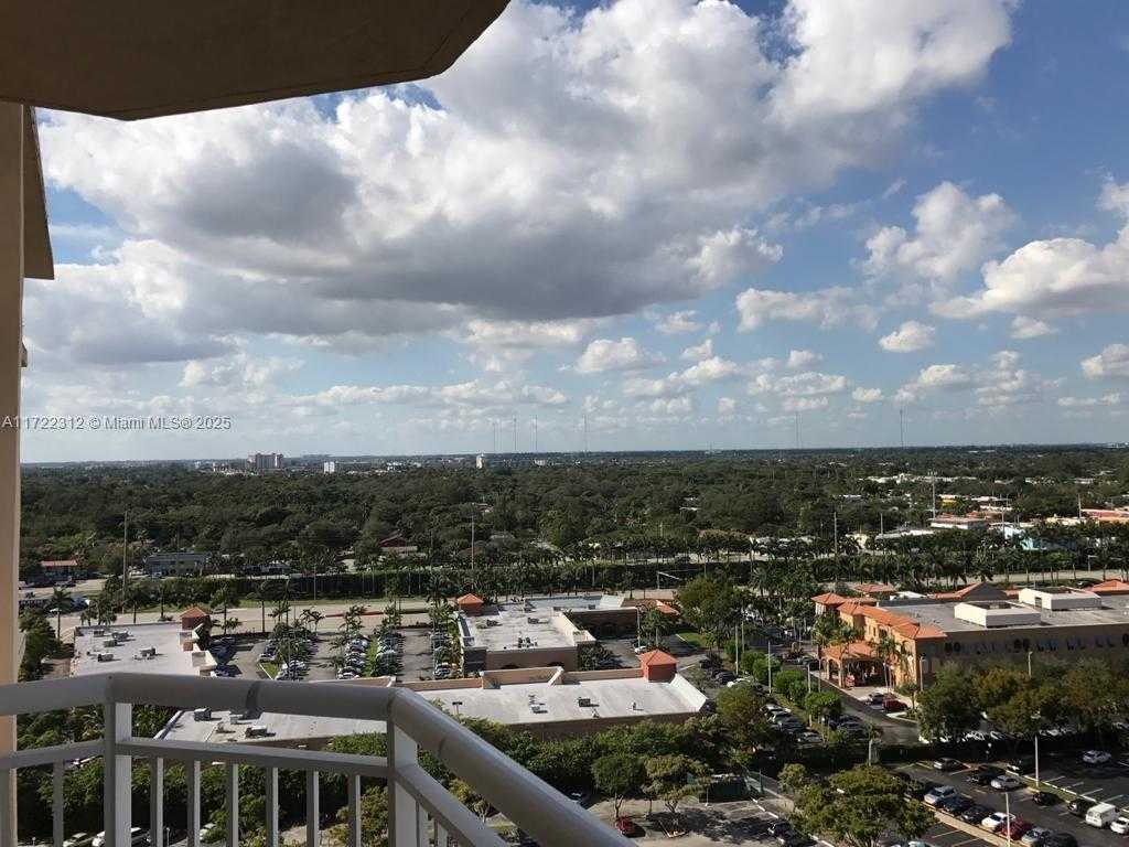 Small Image of 18011 BISCAYNE BLVD #1802, Aventura Number 9