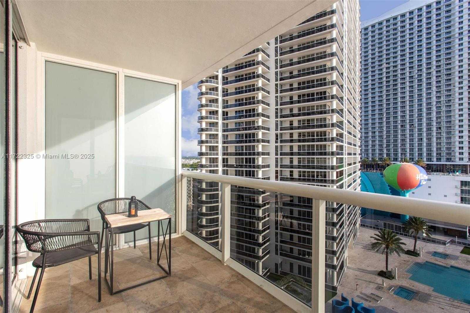 Small Image of 1830 SOUTH OCEAN DR #1712, Hallandale Beach Number 16