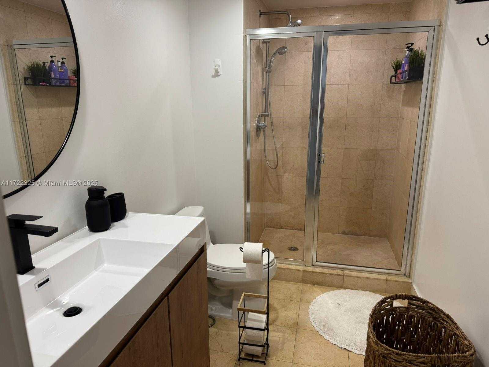 Small Image of 1830 SOUTH OCEAN DR #1712, Hallandale Beach Number 32