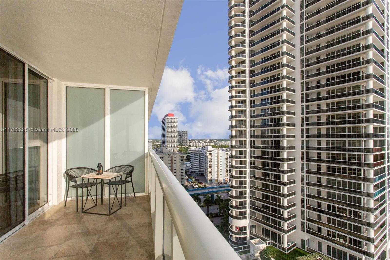 Small Image of 1830 SOUTH OCEAN DR #1712, Hallandale Beach Number 9