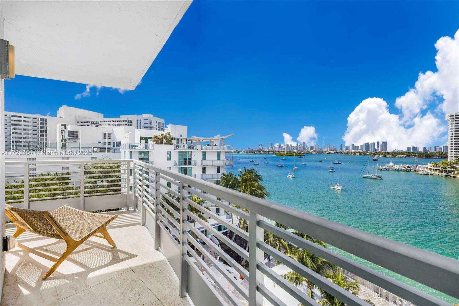 Small Image of 1445 16TH ST #703, Miami Beach Number 2
