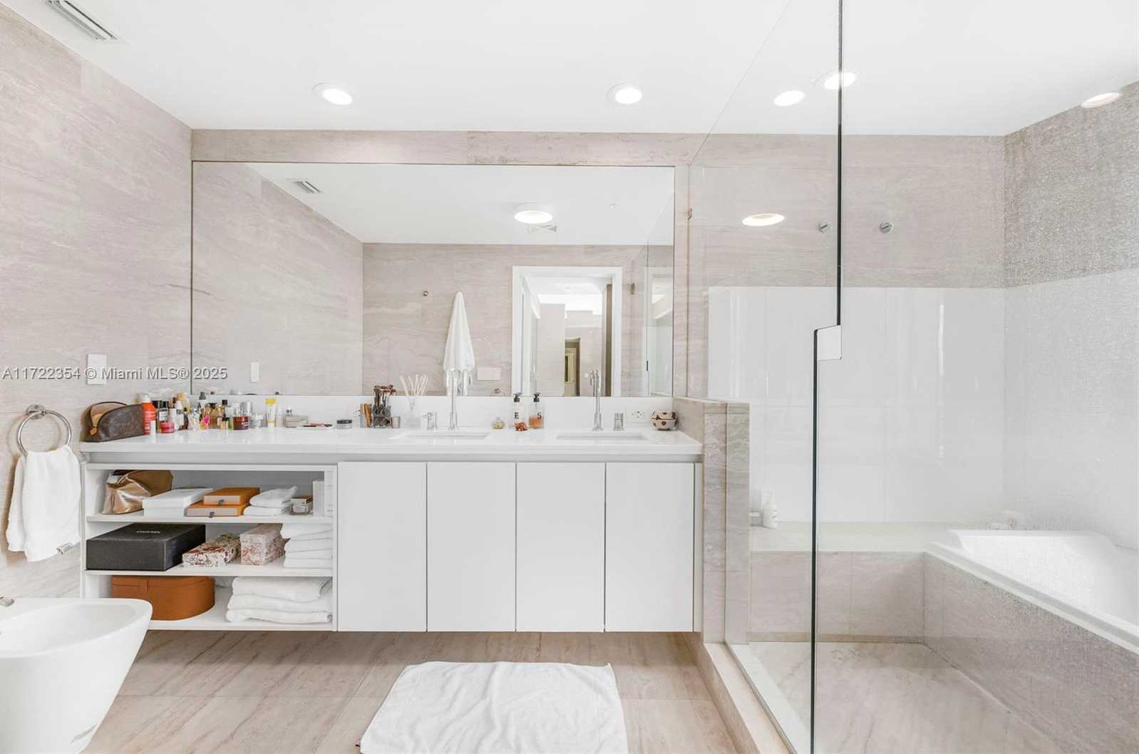 Small Image of 1445 16TH ST #703, Miami Beach Number 47
