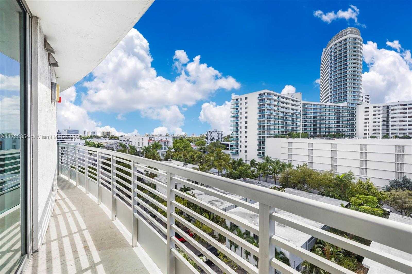Small Image of 1445 16TH ST #703, Miami Beach Number 49