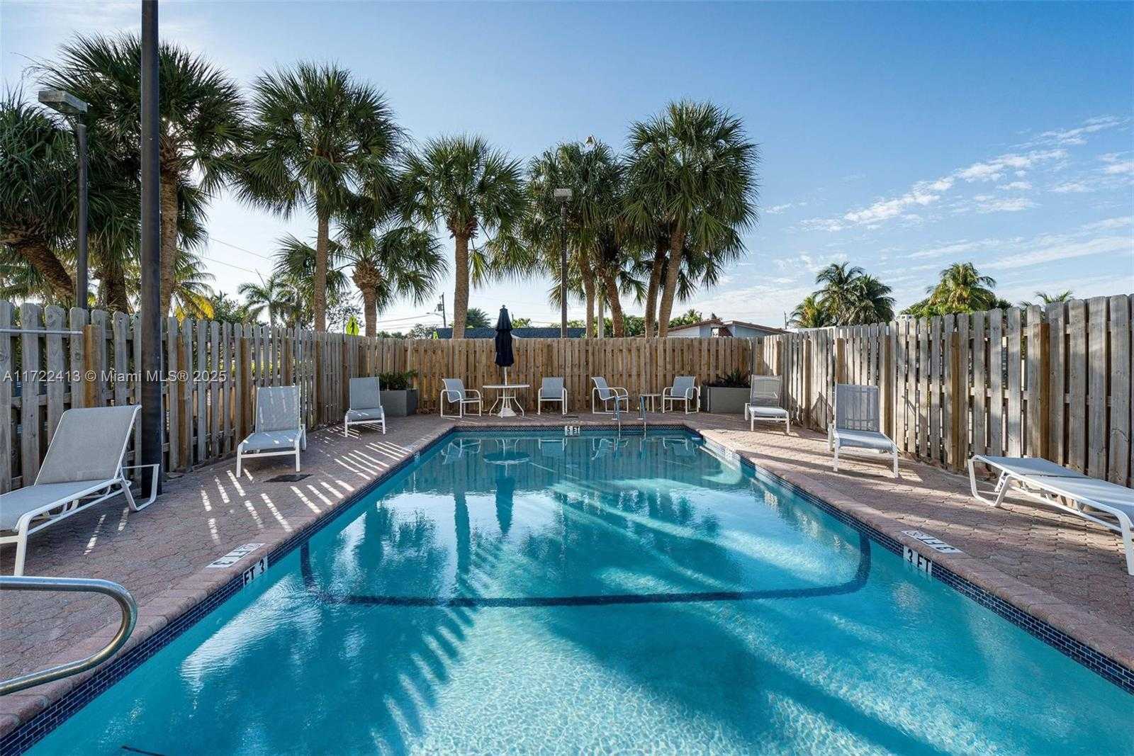Small Image of 8900 COLLINS AVE #202, Surfside Number 12