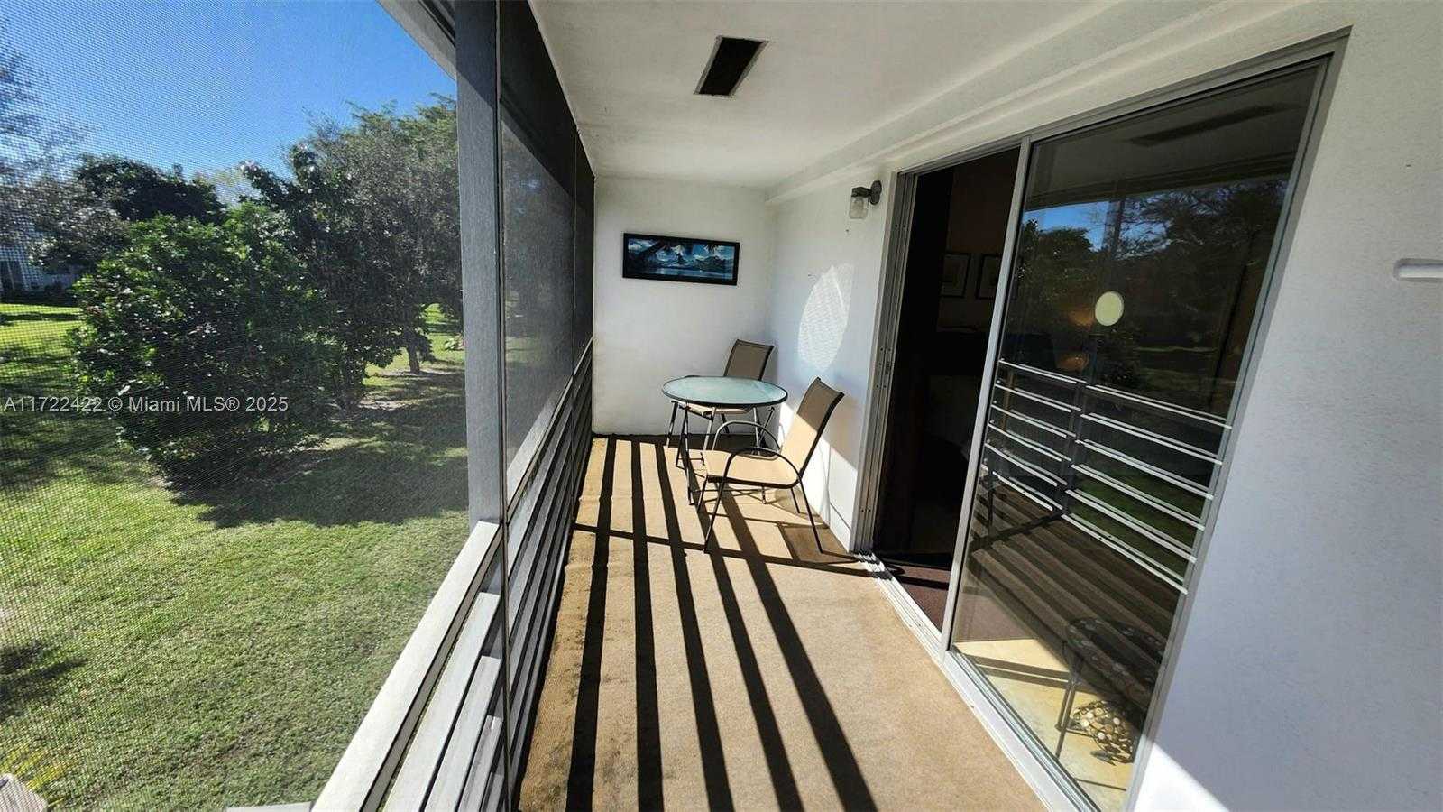 Small Image of 198 TILFORD J #198, Deerfield Beach Number 17