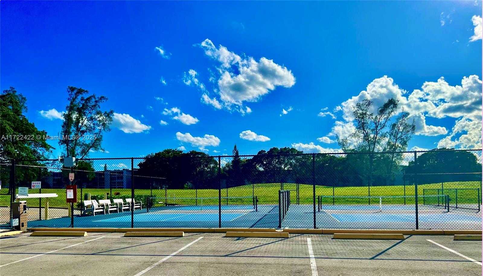 Small Image of 198 TILFORD J #198, Deerfield Beach Number 22