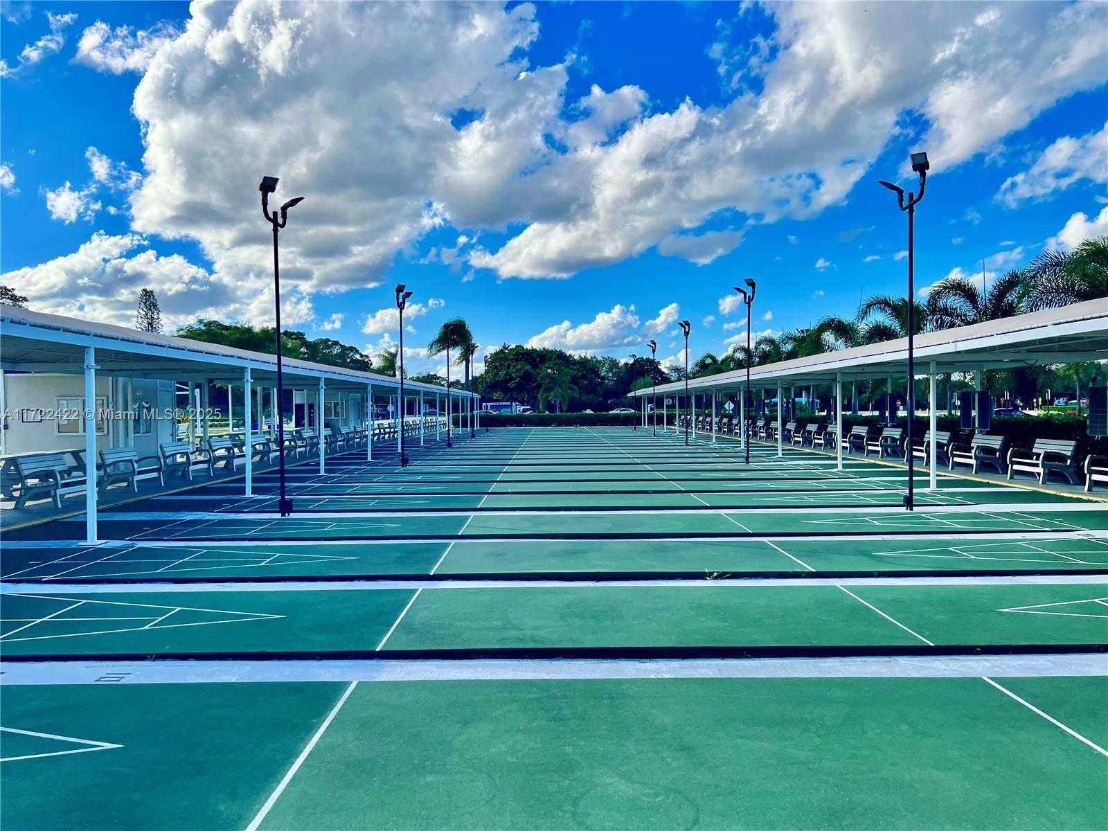 Small Image of 198 TILFORD J #198, Deerfield Beach Number 25