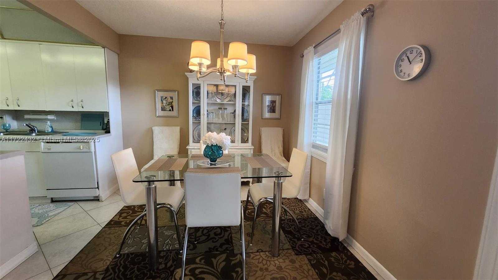 Small Image of 1076 NEWPORT Q #1076, Deerfield Beach Number 9