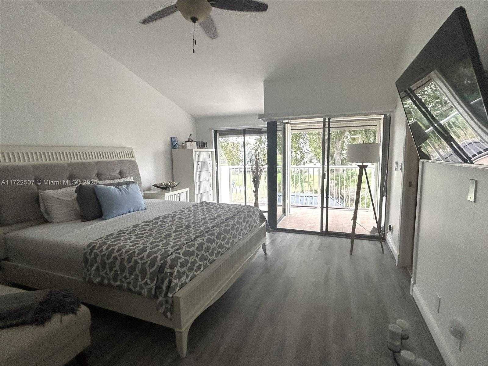Small Image of 20246 NORTH EAST 34TH CT #46, Aventura Number 15