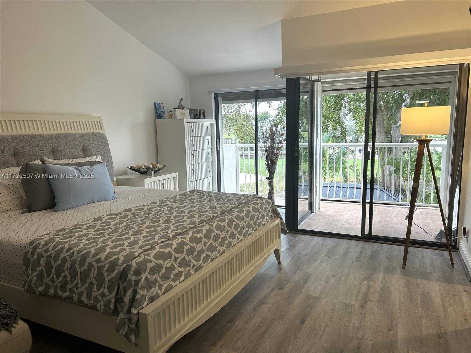 Small Image of 20246 NORTH EAST 34TH CT #46, Aventura Number 17