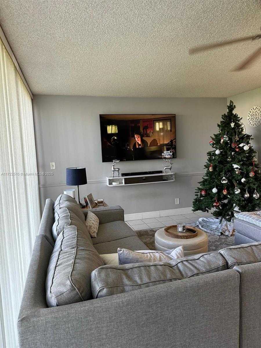 Small Image of 2801 SOUTH WEST 87TH AVE #1005, Davie Number 11