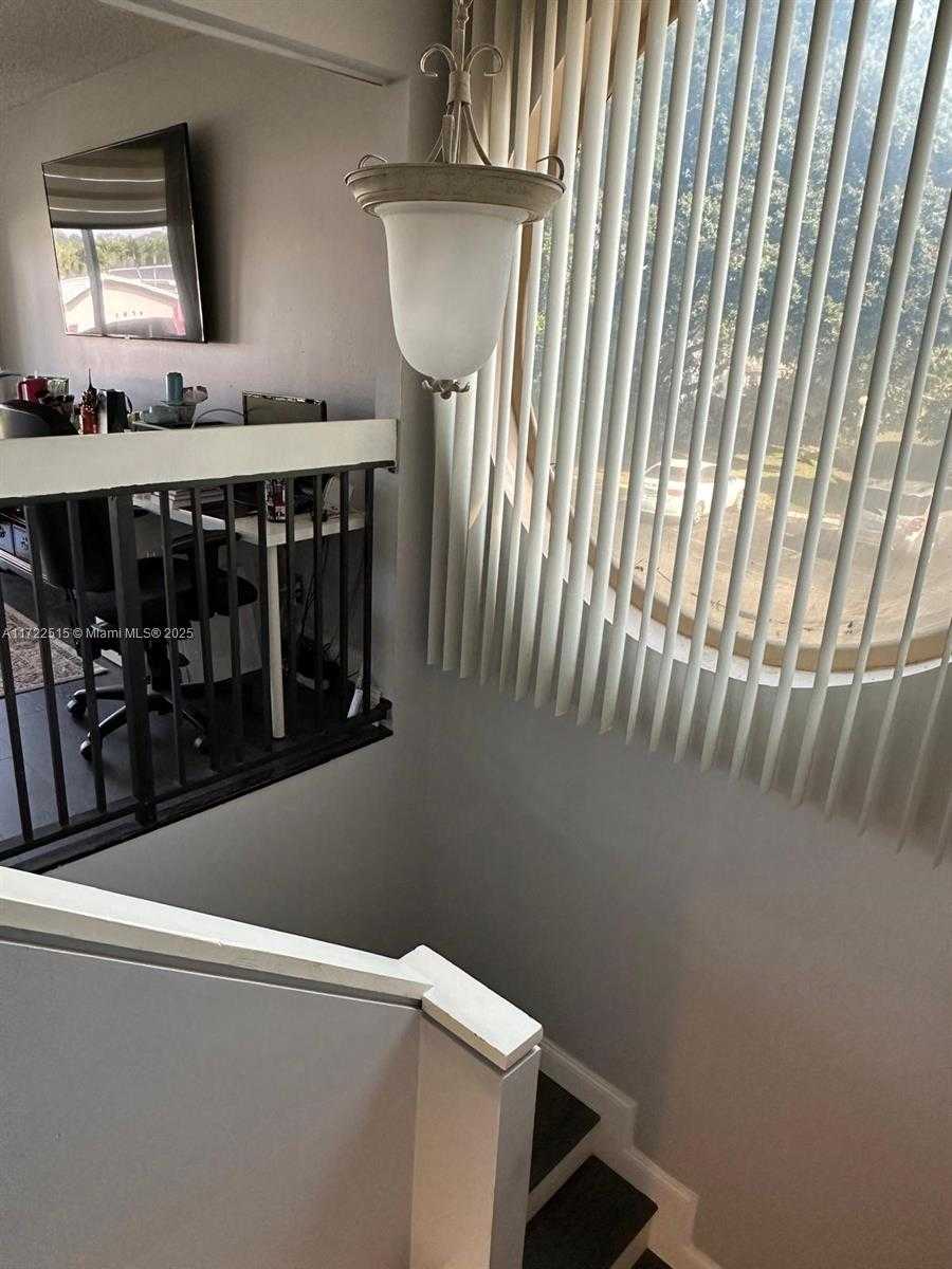 Small Image of 2801 SOUTH WEST 87TH AVE #1005, Davie Number 31