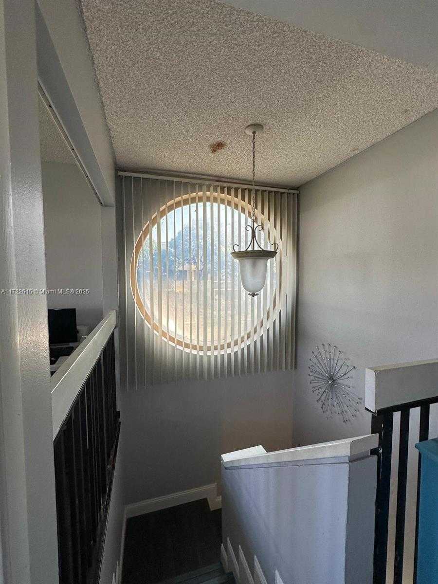 Small Image of 2801 SOUTH WEST 87TH AVE #1005, Davie Number 32