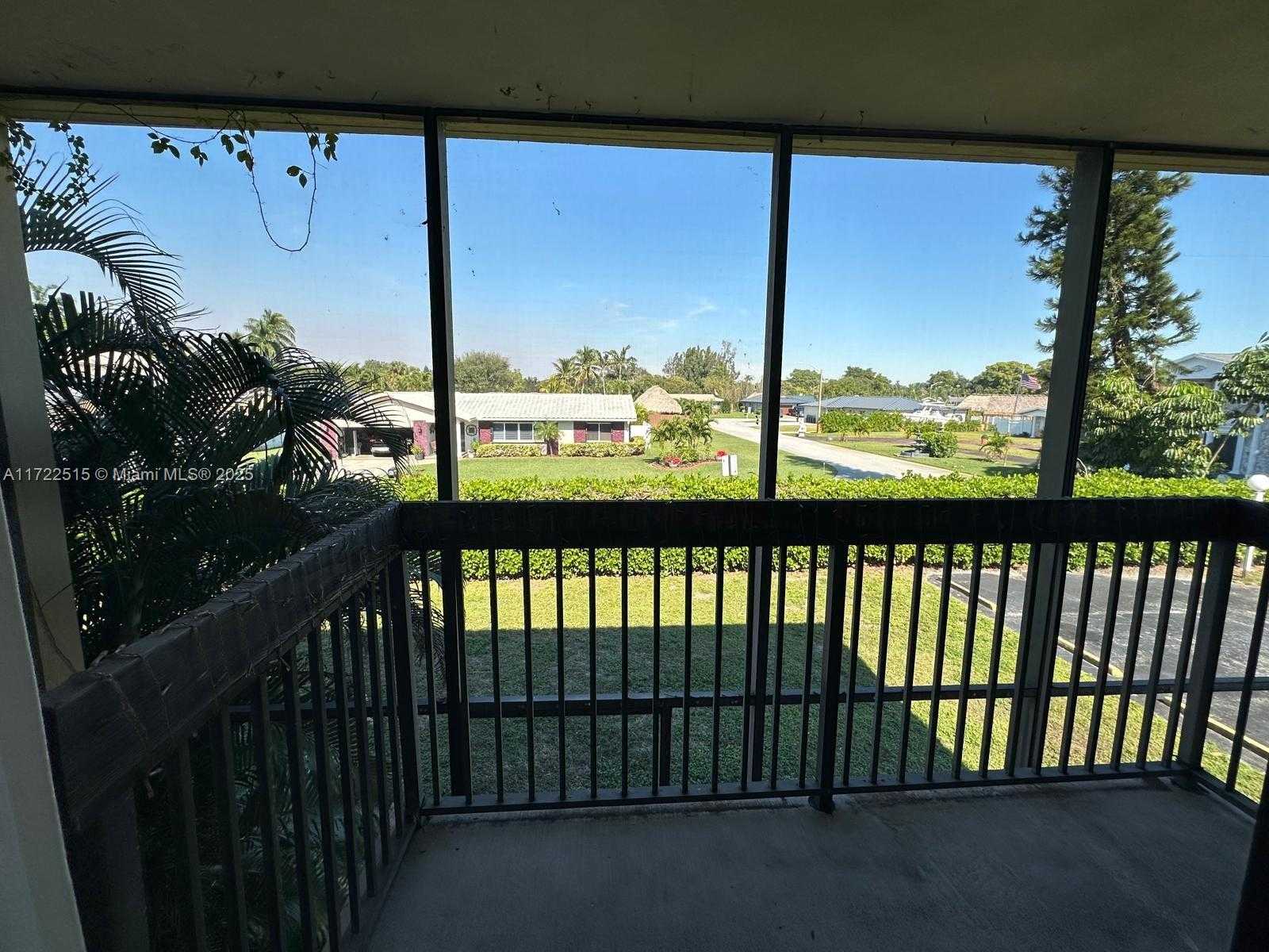 Small Image of 2801 SOUTH WEST 87TH AVE #1005, Davie Number 36