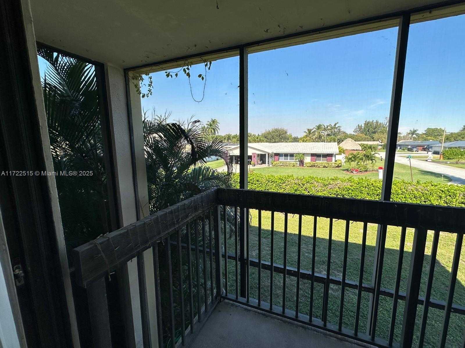 Small Image of 2801 SOUTH WEST 87TH AVE #1005, Davie Number 37