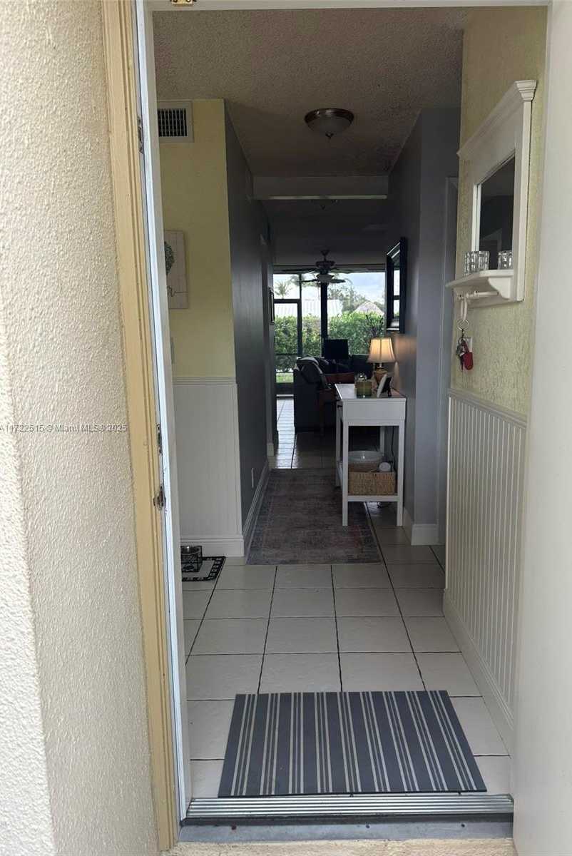 Small Image of 2801 SOUTH WEST 87TH AVE #1005, Davie Number 4