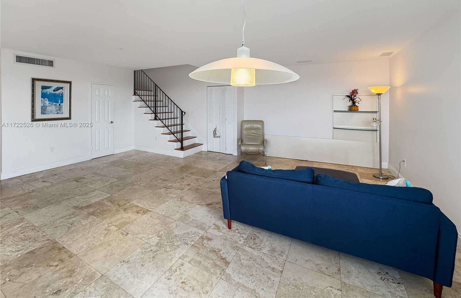 Small Image of 2899 COLLINS AVE #PH F, Miami Beach Number 32