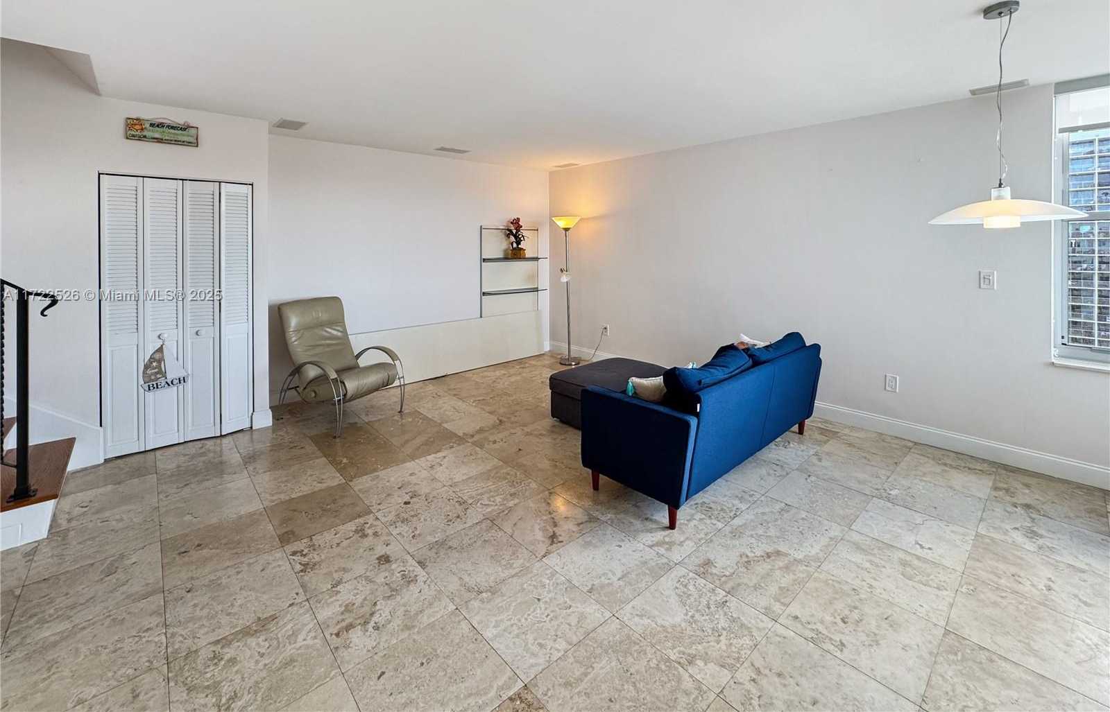 Small Image of 2899 COLLINS AVE #PH F, Miami Beach Number 36