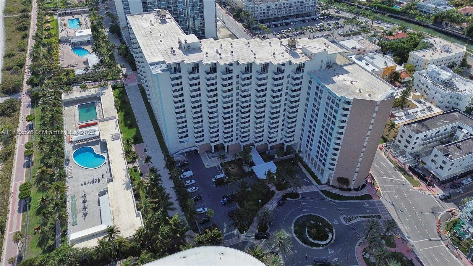 Small Image of 2899 COLLINS AVE #PH F, Miami Beach Number 7