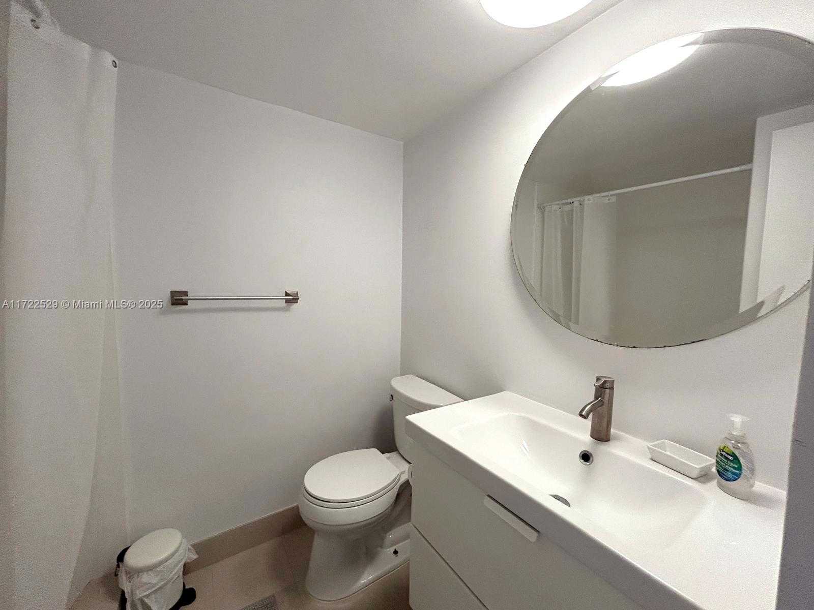 Small Image of 5151 COLLINS AVE #926, Miami Beach Number 11