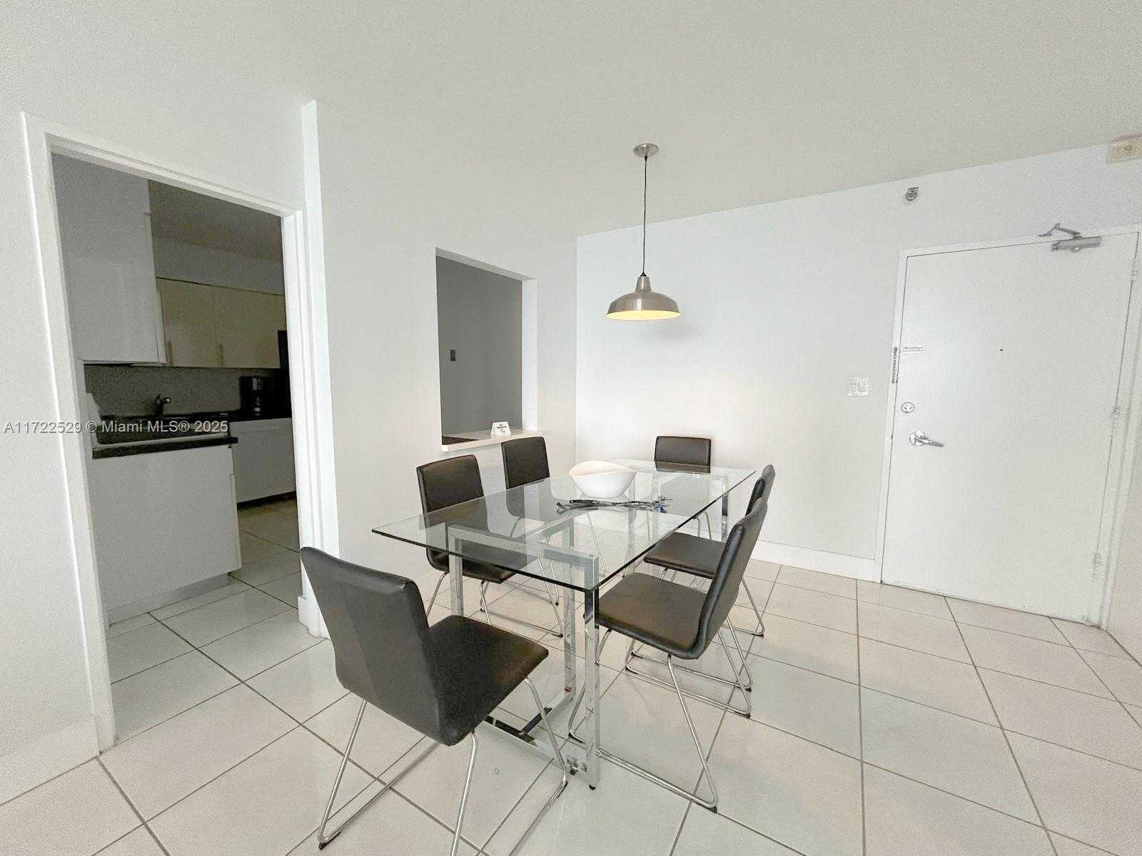 Small Image of 5151 COLLINS AVE #926, Miami Beach Number 6