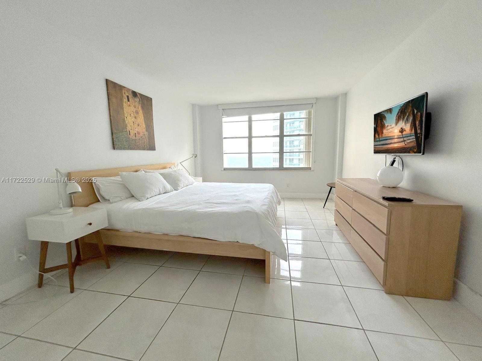 Small Image of 5151 COLLINS AVE #926, Miami Beach Number 7