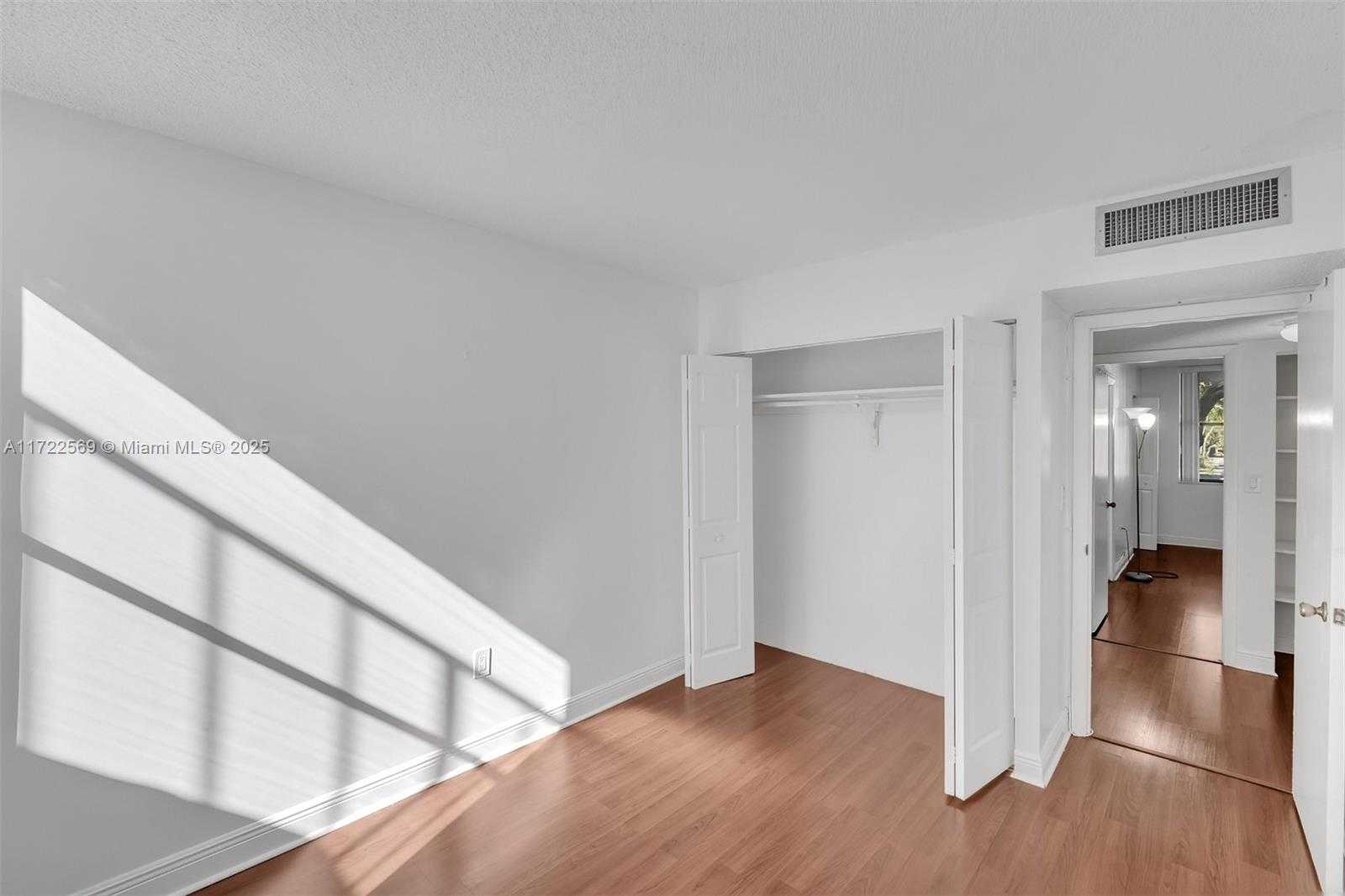 Small Image of 20291 NORTH EAST 30TH AVE #108, Aventura Number 16