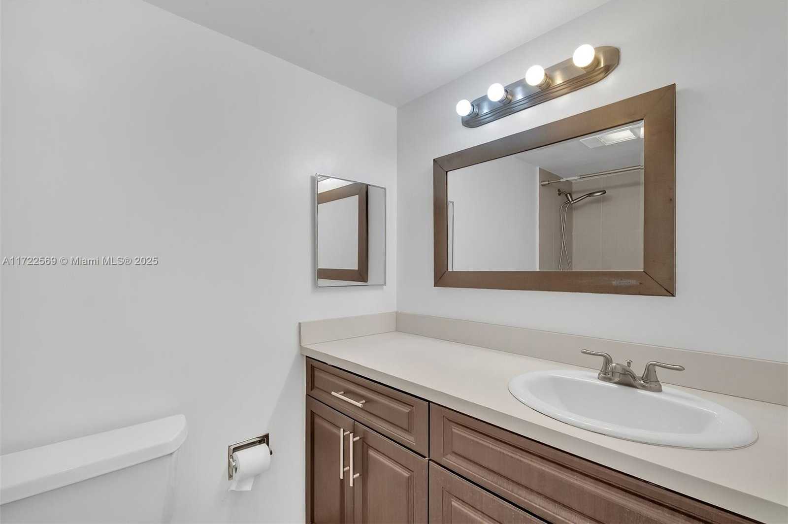 Small Image of 20291 NORTH EAST 30TH AVE #108, Aventura Number 23