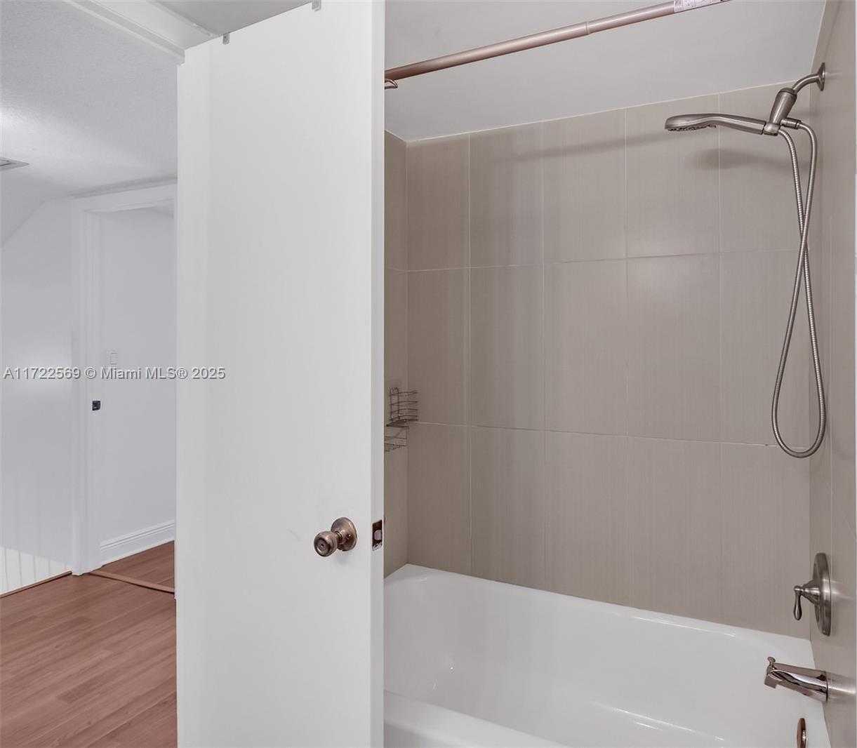 Small Image of 20291 NORTH EAST 30TH AVE #108, Aventura Number 24