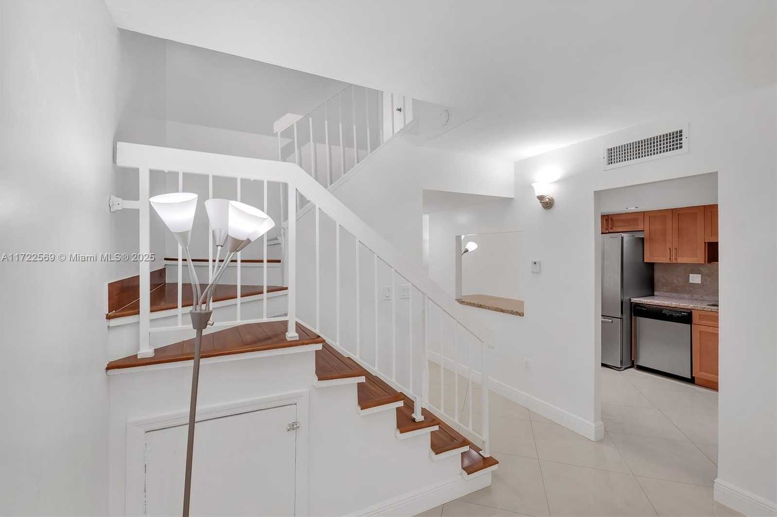 Small Image of 20291 NORTH EAST 30TH AVE #108, Aventura Number 9