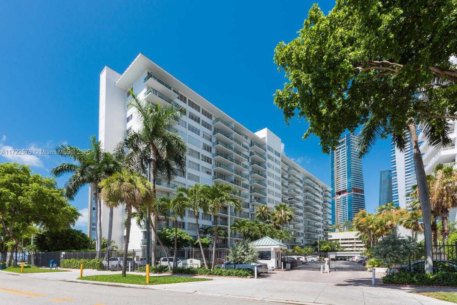 Small Image of 1408 BRICKELL BAY DR #1116, Miami Number 2