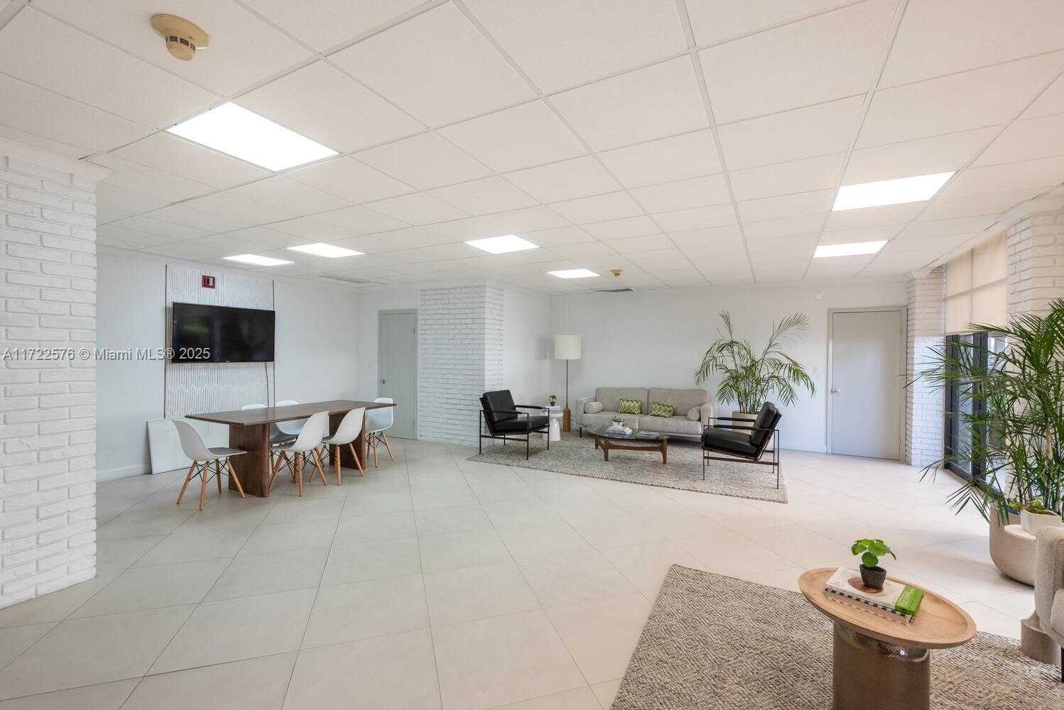 Small Image of 1408 BRICKELL BAY DR #1116, Miami Number 21