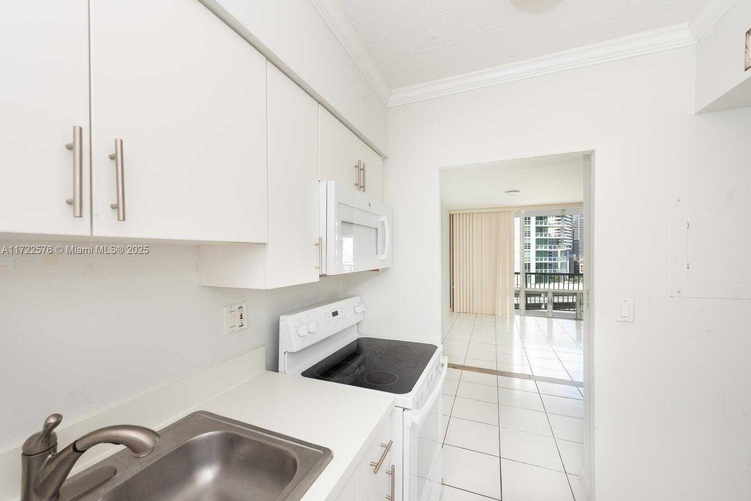 Small Image of 1408 BRICKELL BAY DR #1116, Miami Number 7