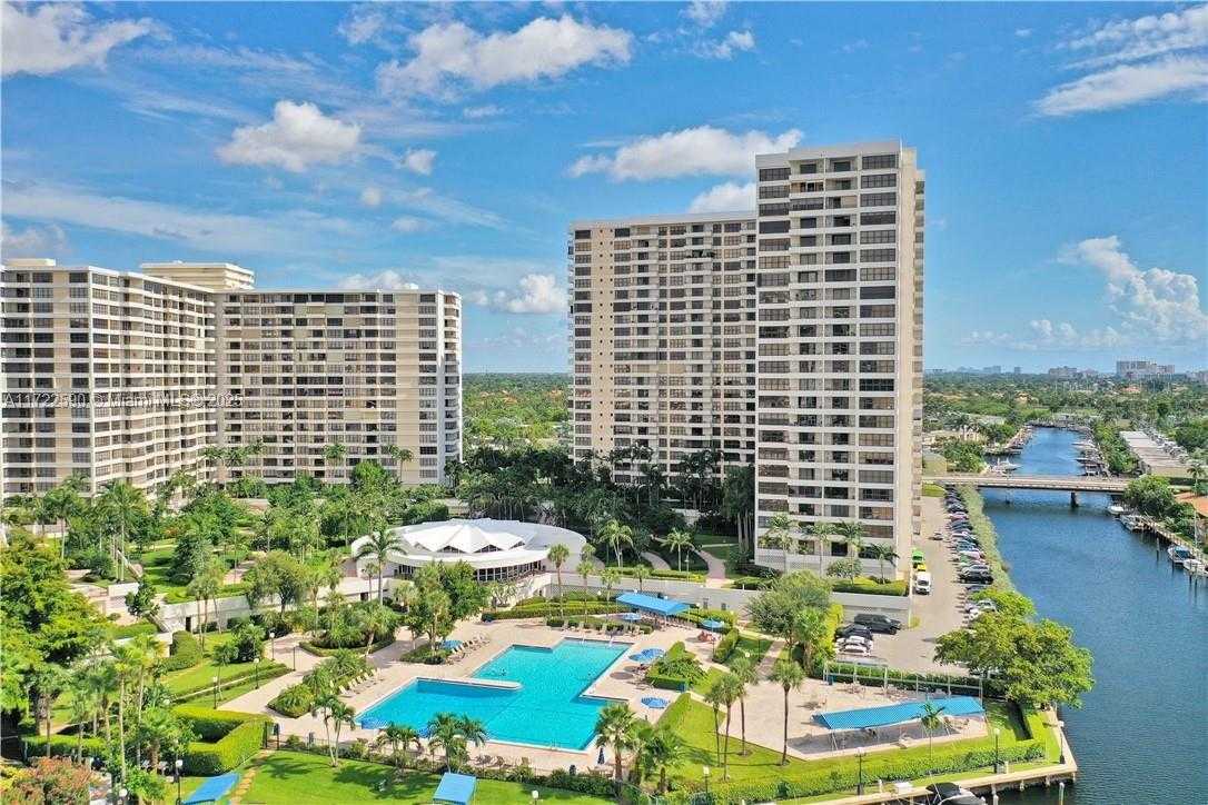 Small Image of 2500 PARKVIEW DR #1410, Hallandale Beach Number 28