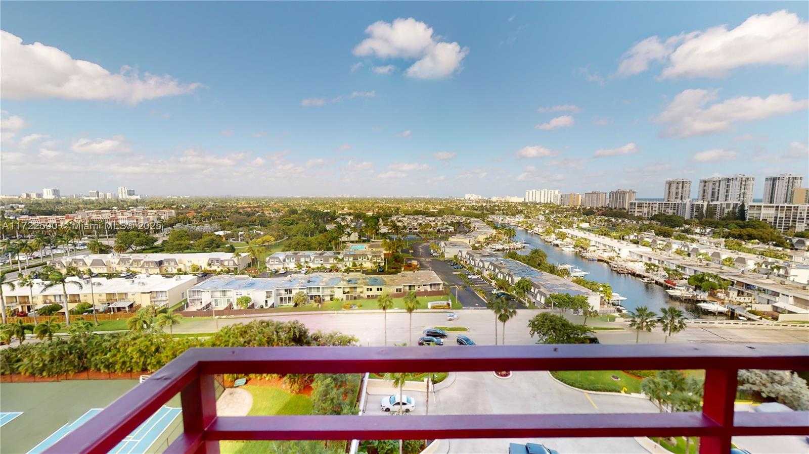 Small Image of 2500 PARKVIEW DR #1410, Hallandale Beach Number 5